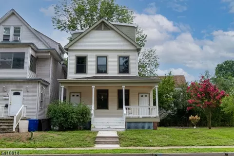 21 Dodd St, East Orange, NJ 07017