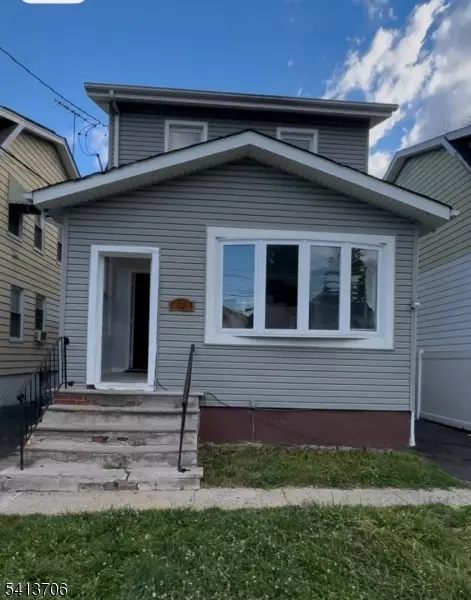 124 Hillcrest Ave, Plainfield, NJ 07062
