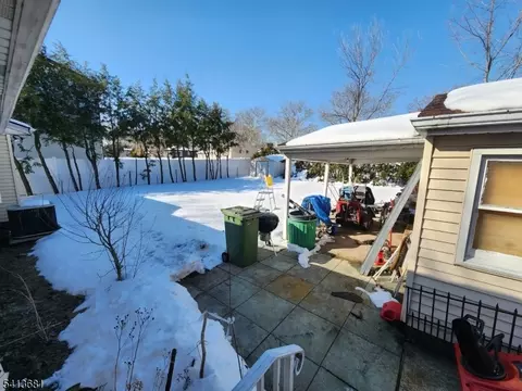 743 Boyd Rd, Paramus, NJ 07652 photo 10