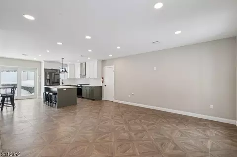 13 Roger Ave, Wanaque Boro, NJ 07420 photo 5
