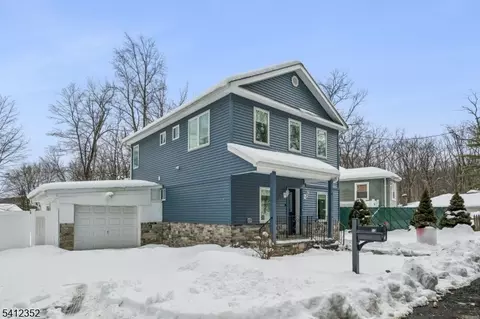 13 Roger Ave, Wanaque Boro, NJ 07420 photo 4
