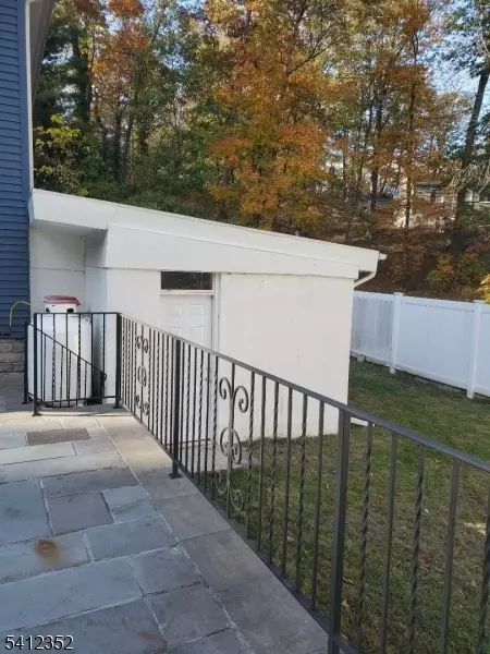 13 Roger Ave, Wanaque Boro, NJ 07420 photo 30