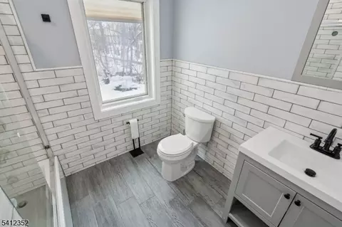 13 Roger Ave, Wanaque Boro, NJ 07420 photo 20