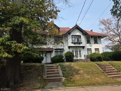 570 Mount Prospect Ave, Newark, NJ 07104