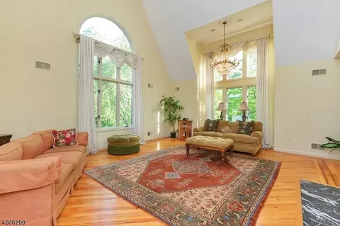 Living - 25 Bedford Rd, Summit, NJ 07901 photo 1 of 4