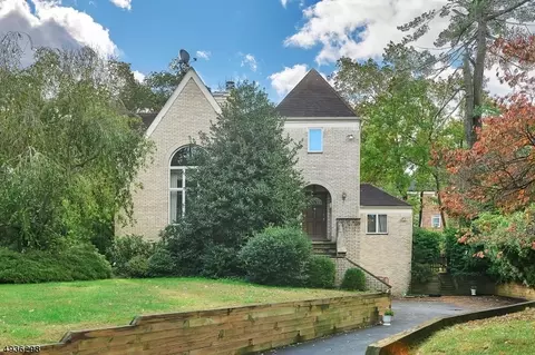 25 Bedford Rd, Summit, NJ 07901
