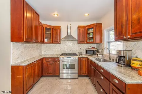 237 E Passaic Ave, Bloomfield, NJ 07003 photo 31