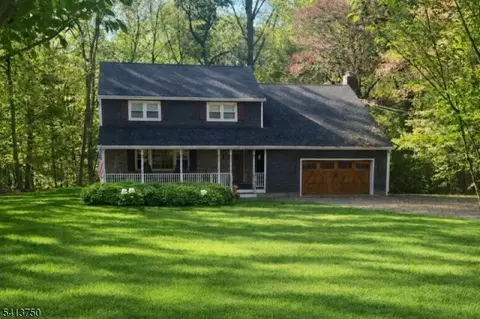 188 Casterline Rd, Denville, NJ 07834