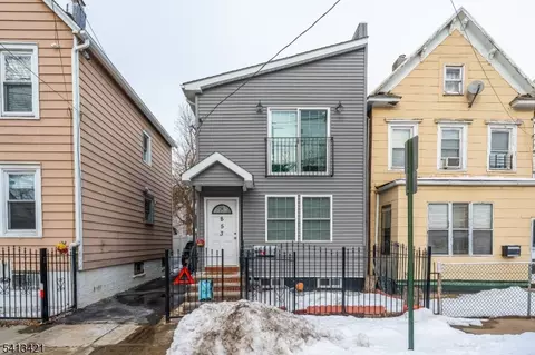 853 Rebecca Pl, Elizabeth, NJ 07201