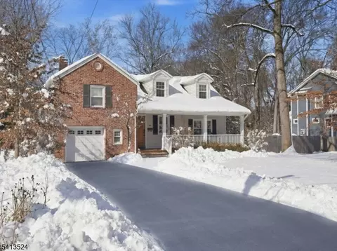 941 Harding St, Westfield, NJ 07090
