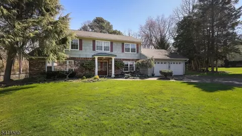 142 Monmouth Rd, Monroe Township, NJ 08831