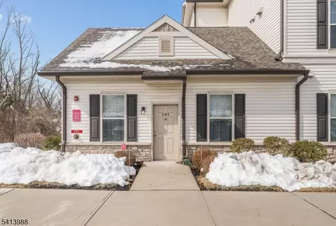 101 Altra Rd, Flemington, NJ 08822