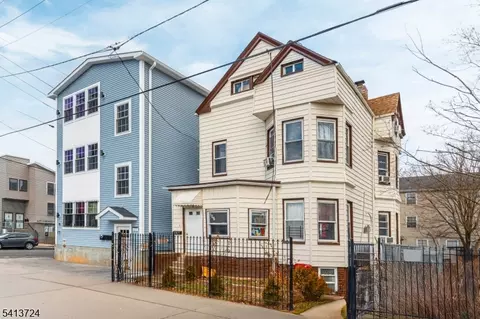 497 7th Ave, Newark, NJ 07107