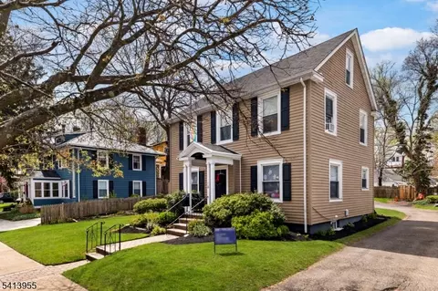 36 Baldwin St, New Brunswick, NJ 08901