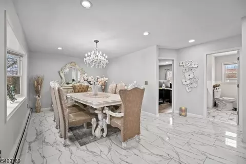 201 Newark Pompton Tpke, Wayne, NJ 07470 photo 5