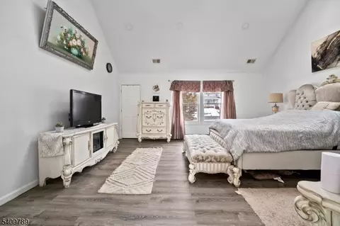201 Newark Pompton Tpke, Wayne, NJ 07470 photo 16