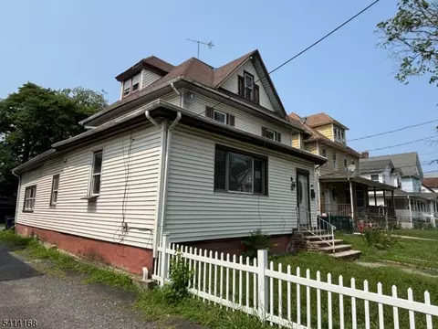 950 W 6th St, Plainfield, NJ 07063 photo 3