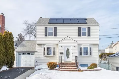 10 Burlington Rd, Clifton, NJ 07012