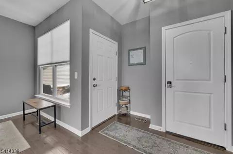 79 Indigo Rd, Hackettstown, NJ 07840 photo 2