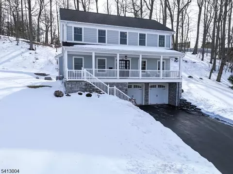 316 Orenda Cir, Westfield, NJ 07090