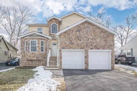 28 Lincoln Ave, Lake Hiawatha, NJ 07034