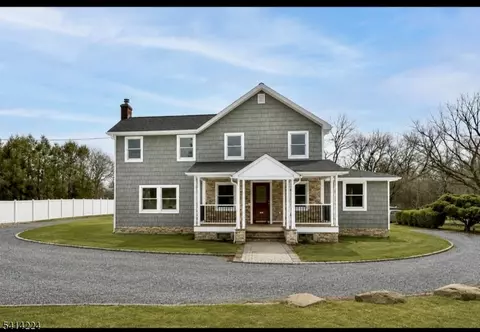 5612 Berkshire Valley Rd, Jefferson, NJ 07438