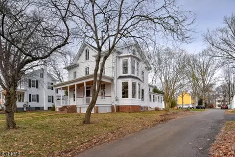 23 Amwell Rd, Hillsborough, NJ 08844