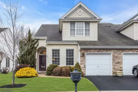 12 Yates Ave, Somerset, NJ 08873