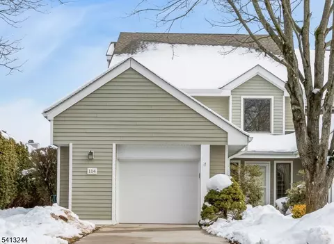114 Hagerman Ct, Bridgewater, NJ 08807