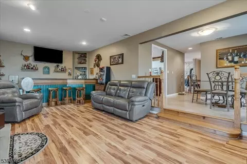 45 Kime Ave, Wayne, NJ 07470 photo 20