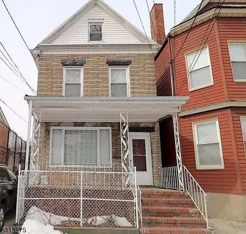 130 Wakeman Ave, Newark, NJ 07104