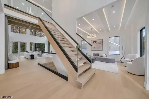 Entry Way - 801 Godwin Rd, Paramus, NJ 07652 photo 2 of 6