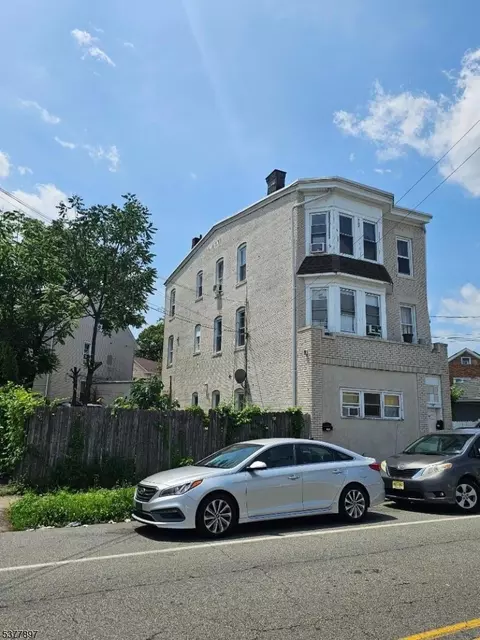 310 Vreeland Ave, Paterson, NJ 07513