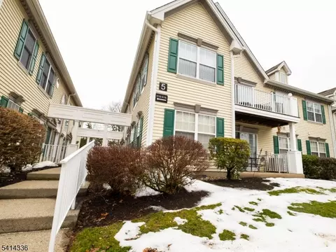 512 Azalea Dr Ondo, Branchburg, NJ 08876