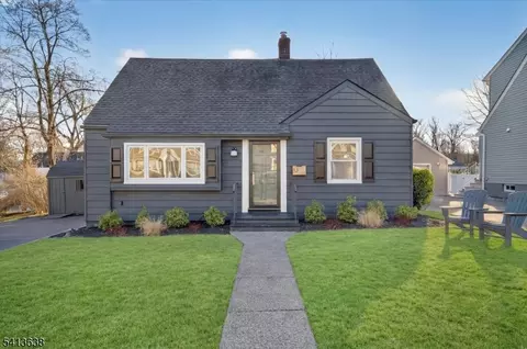 96 Lynwood Rd, Verona, NJ 07044