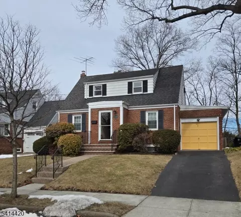 34-09 Southern Dr, Fair Lawn, NJ 07410