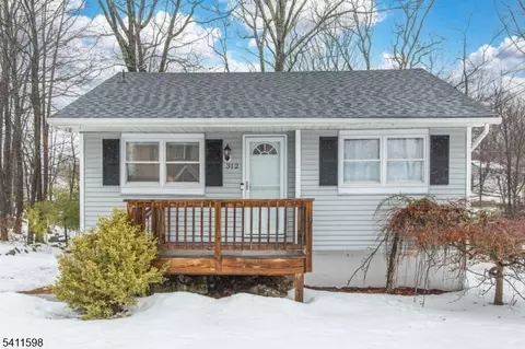 312 Idalroy Trl, Hopatcong, NJ 07843