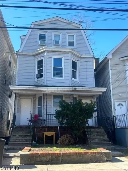 1060 Bond St #3, Elizabeth, NJ 07201