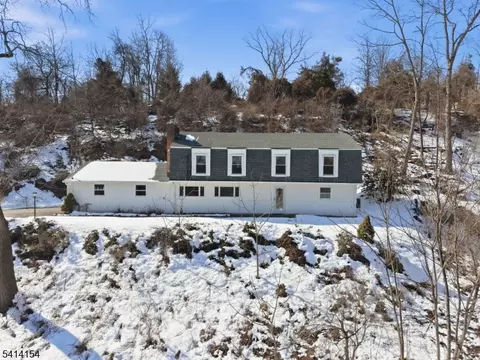 67 Hook Mountain Rd, Montville, NJ 07045