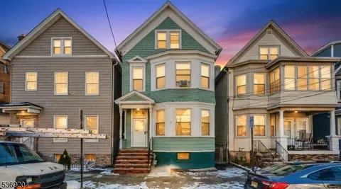 45 Jacques St, Elizabeth, NJ 07201