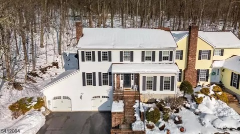 4 Birdseye Cir, Wayne, NJ 07470 photo 26