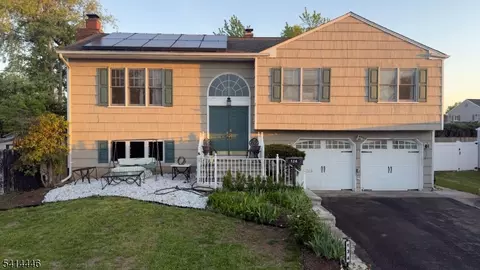 134 Benart Pl, Middlesex, NJ 08846