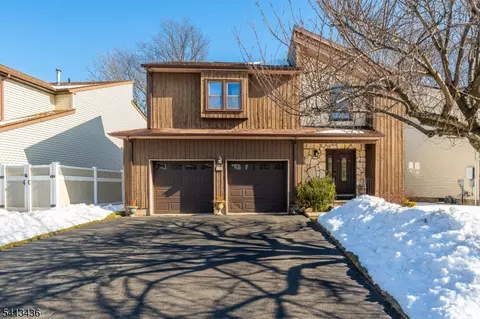 120 Parkside Dr, Union, NJ 07083
