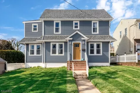 51 Dartmouth St, Edison, NJ 08837
