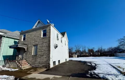 814-20 E 3rd St, Plainfield, NJ 07062 photo 2