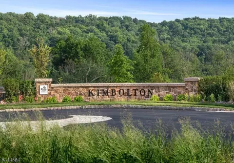 16 Errico Ln, Far Hills, NJ 07931