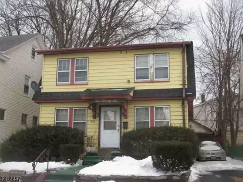 226 Ellery Ave, Newark, NJ 07106