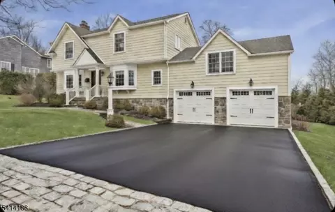 68 Knollwood Ave, Madison, NJ 07940
