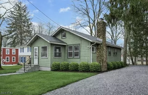 173 Runnymede Rd, West Caldwell, NJ 07006