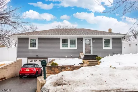 127 Dukes Rd, Rahway, NJ 07065